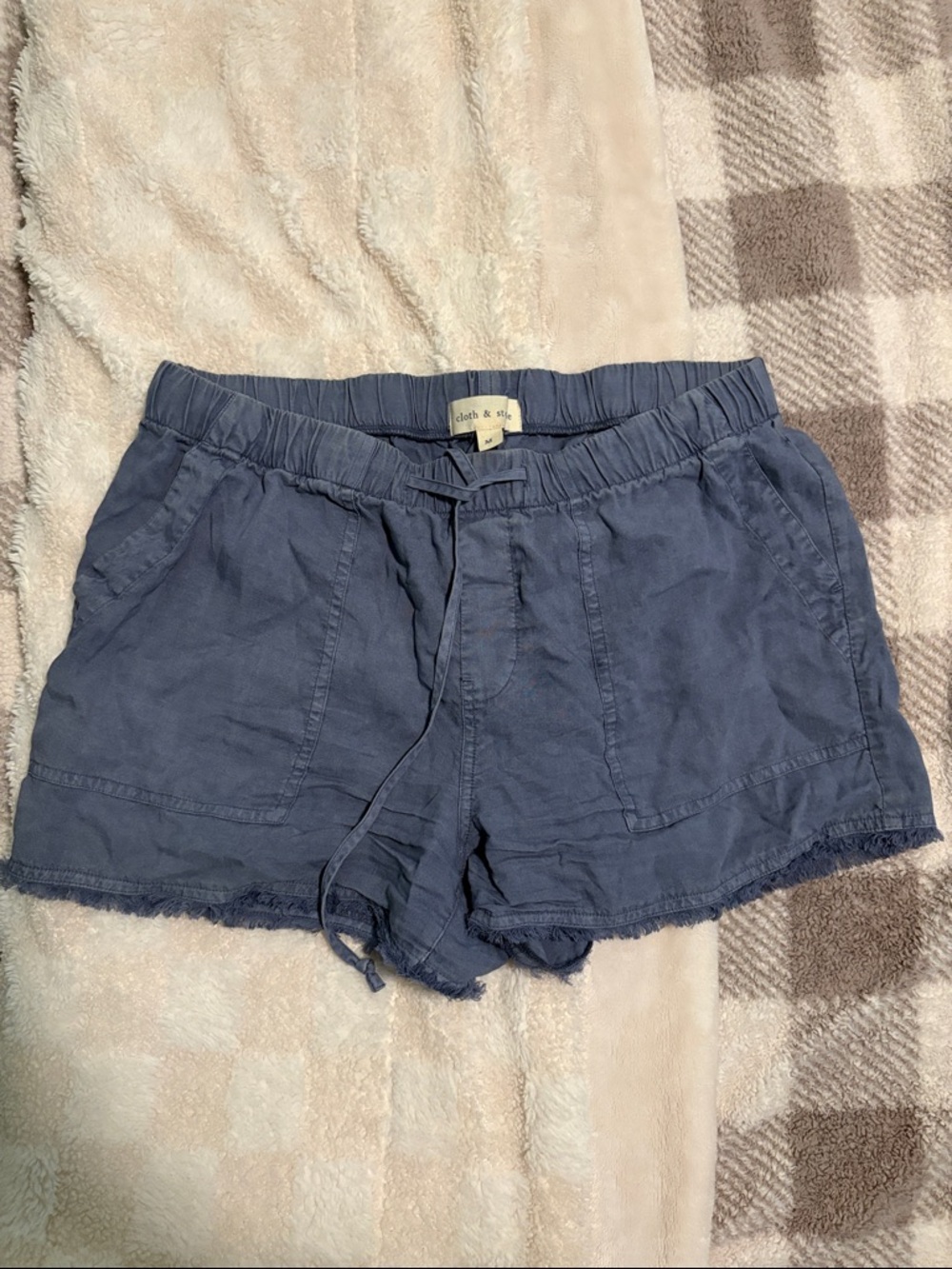 Cloth & Stone Casual Summer Shorts | Drawstring Waist | Medium
